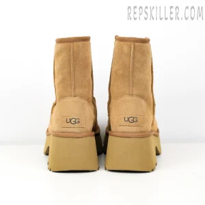 Wmns Classic Short New Heights Boots Heels