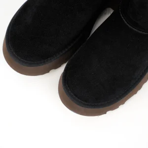 Wmns Classic Twin Seam New Heights Boot Black Upper