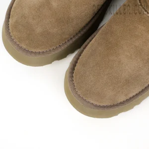 Wmns Classic Twin Seam New Heights Boot Brown Upper