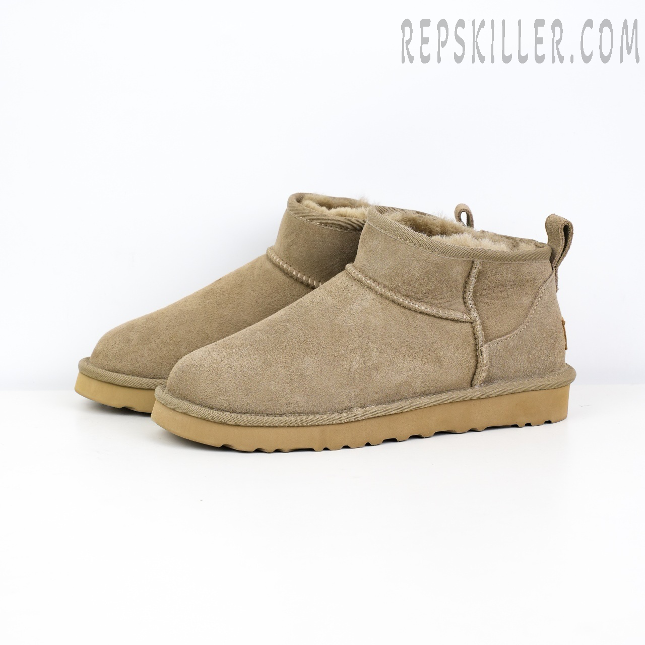 Wmns Classic Ultra Mini Boot 'Antilope'