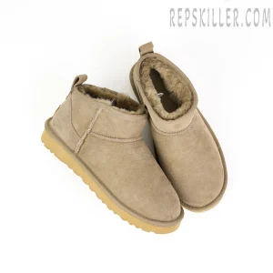 Wmns Classic Ultra Mini Boot 'Antilope'