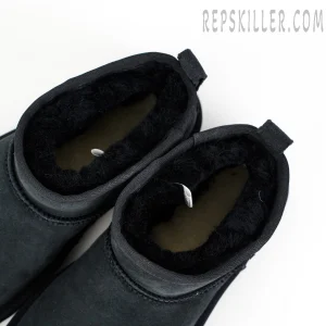 Wmns Classic Ultra Mini Boot 'Black'