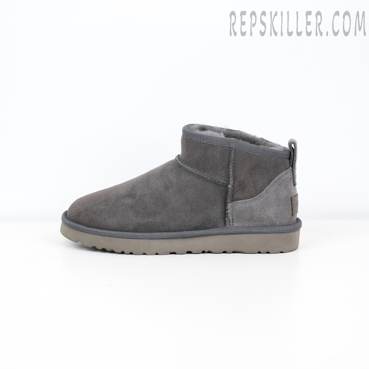 Wmns Classic Ultra Mini Boot 'Grey'