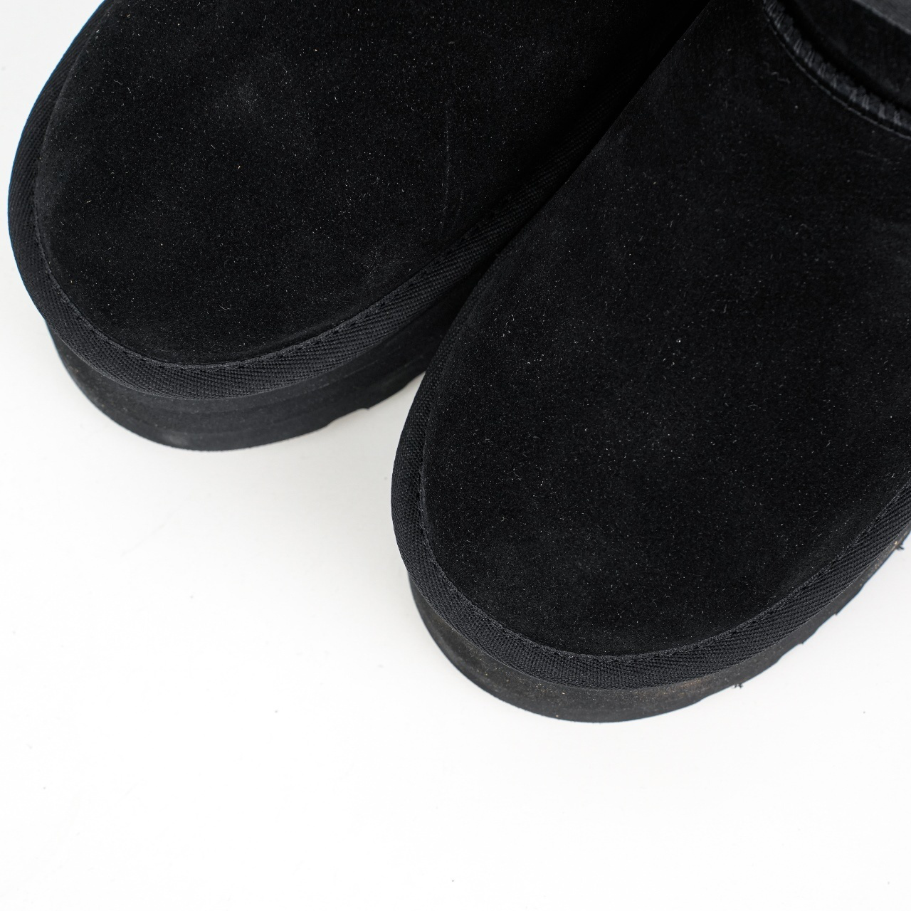 Wmns Classic Ultra Mini Platform Boot 'Black' Upper