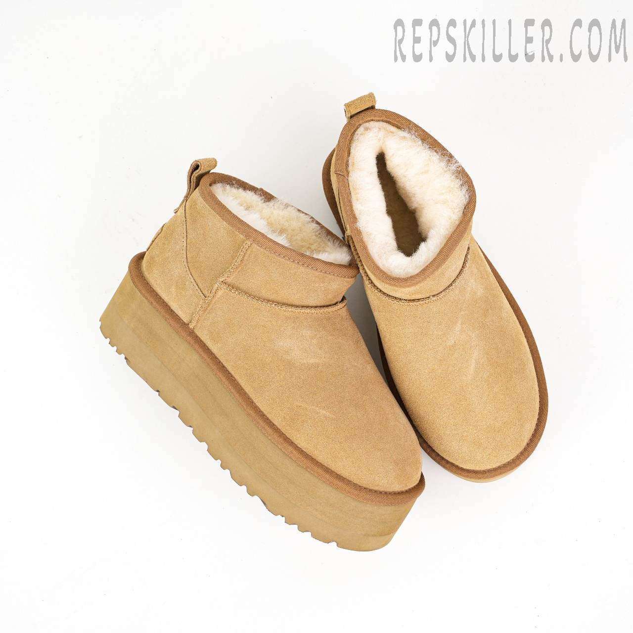 Wmns Classic Ultra Mini Platform Boot 'Chestnut'