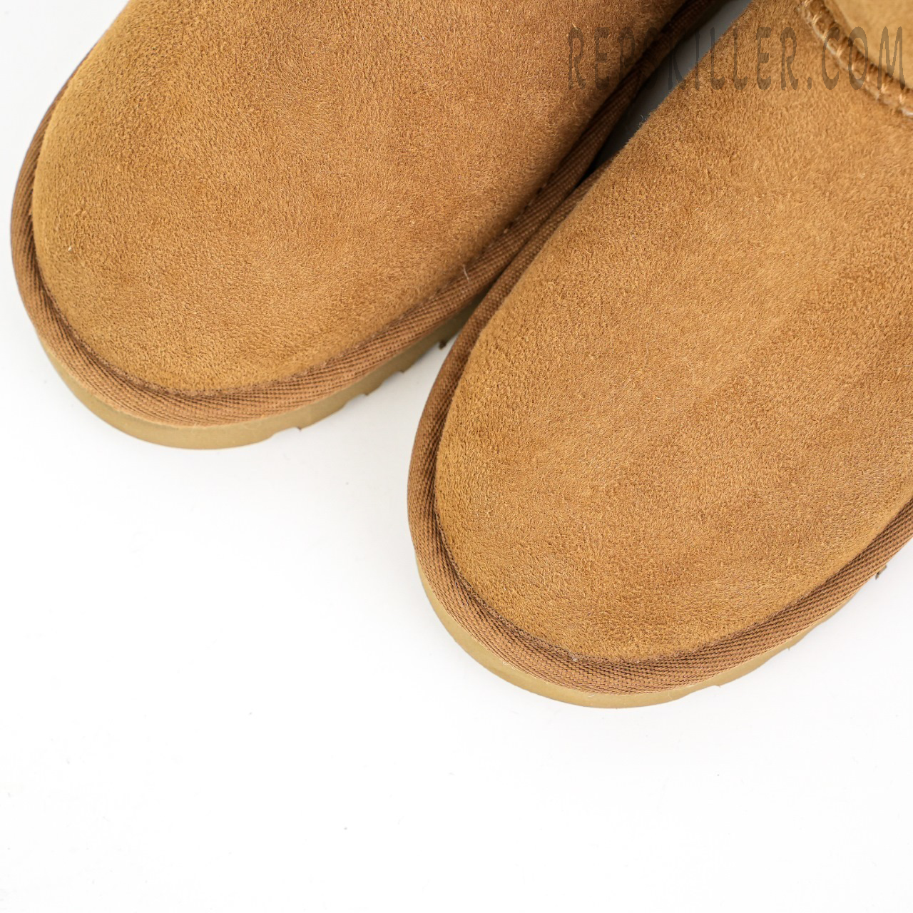 Wmns Mini Bailey Button II Boot 'Chestnut' Upper