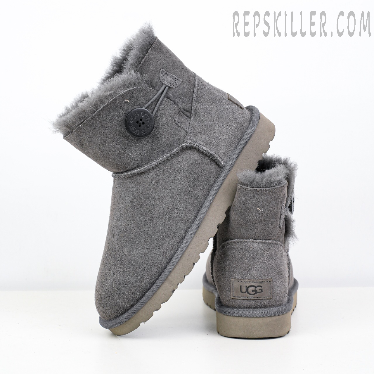 Wmns Mini Bailey Button II Boot Grey