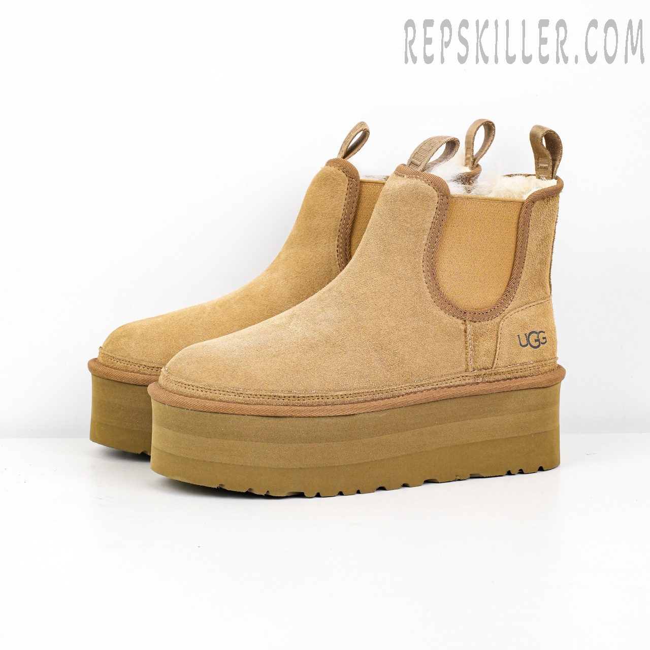 Wmns Neumel Platform Chelsea Boot 'Chestnut'