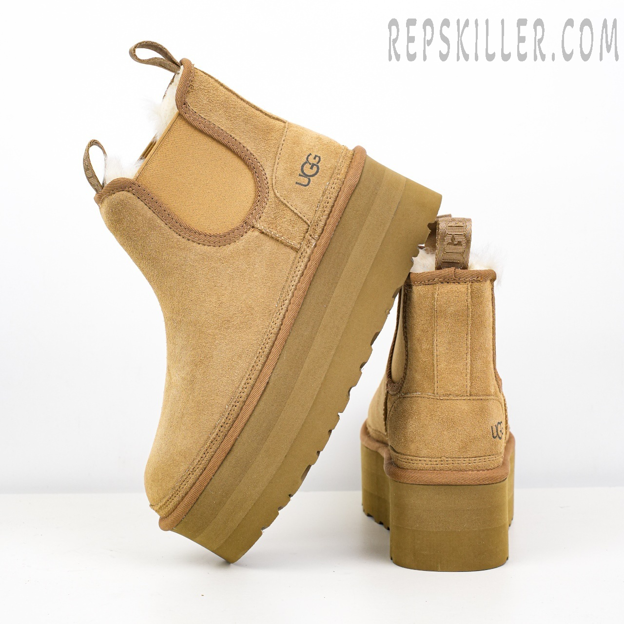 Wmns Neumel Platform Chelsea Boot 'Chestnut'