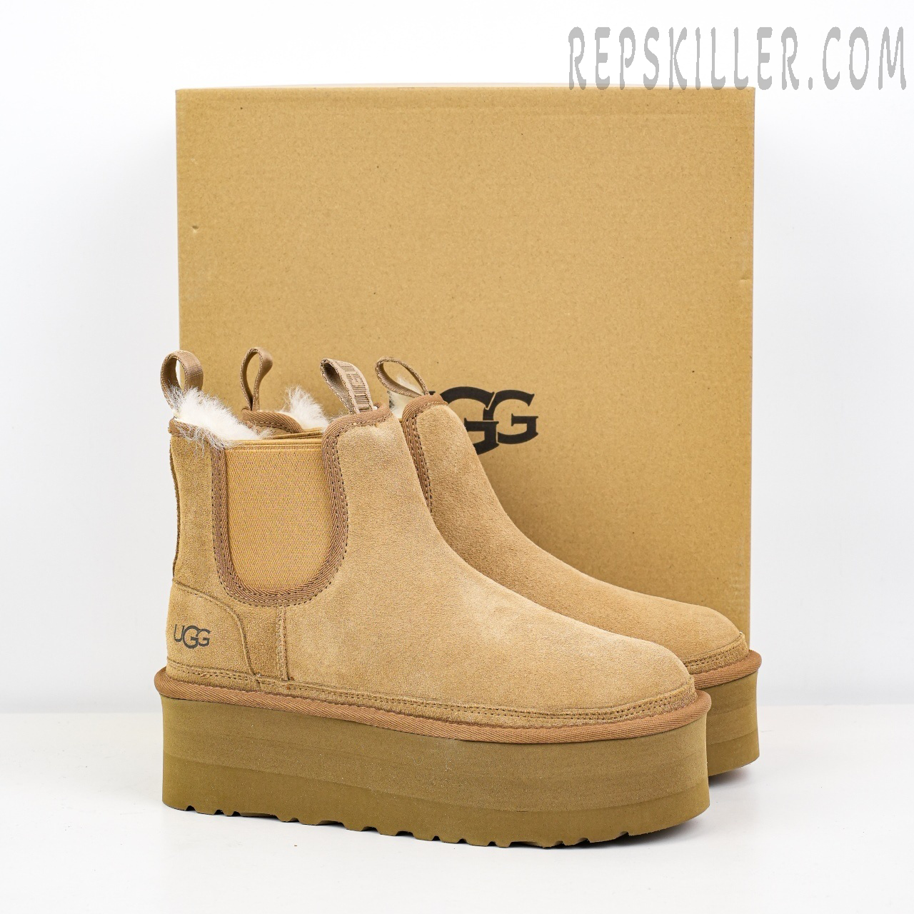 Wmns Neumel Platform Chelsea Boot 'Chestnut'