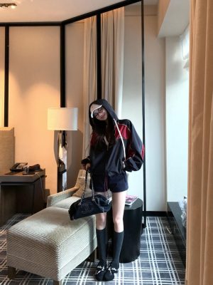 img_30bf4b5b_20250828_o_1j3nr4u4fbk7q721282trl8cik.jpeg