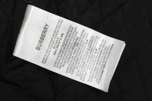 BBry Reversible Quilted Check Jacket Wash label