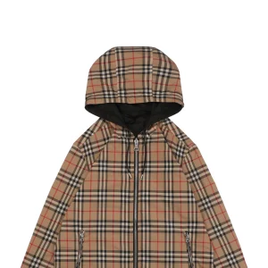 BBry Vintage Check Reversible Hooded Jacket