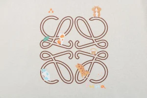 L Guinea Pig Puzzle Logo Embroidered Hoodie Beige Front Brand Print