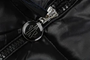 Moncler Chevron-Stripe Detachable Hood Down Jacket Zipper puller