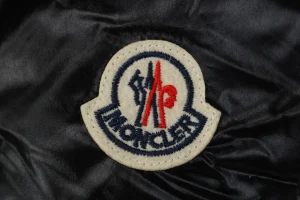 Moncler Chevron-Stripe Detachable Hood Down Jacket Brand label