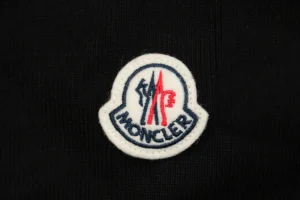 Moncler Hybrid Knit-Sleeve Lightweight Puffer Jacket Black Brand label