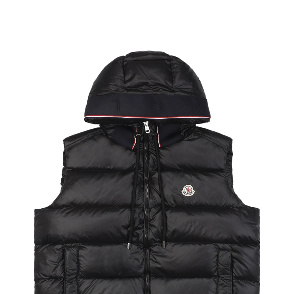 Mxxcler Webbing Hooded Down Vest – FRGMT by Hiroshi Fujiwara (Silver/Black)