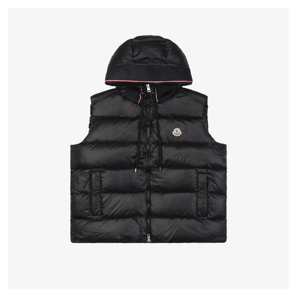 Mxxcler Webbing Hooded Down Vest – FRGMT by Hiroshi Fujiwara (Silver/Black)