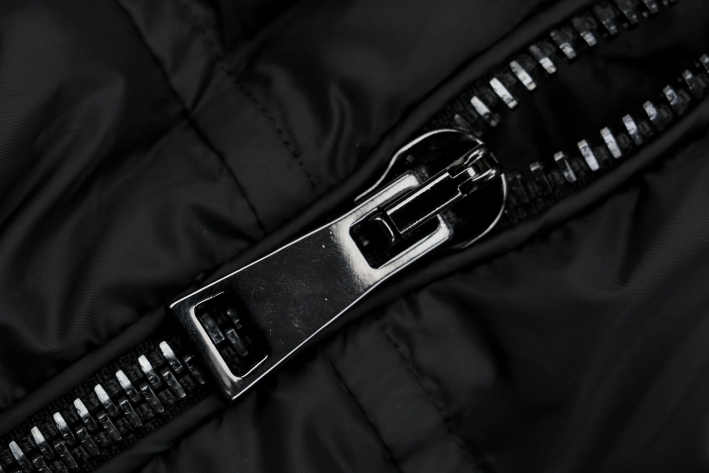 Mxxcler x Fragment 3D Quilted Down Jacket Zipper puller