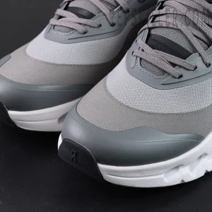 ON x LOEWE Cloudtilt 2 Grey toe box close-up, mesh and TPU overlays