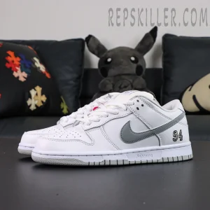 Sup x Dunk Low SB 'White Metallic Silver'9