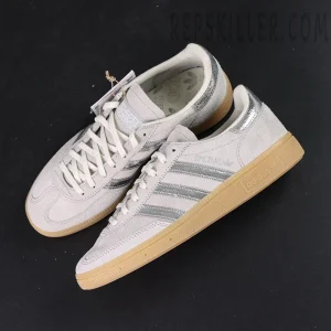 Adidas Handball Spezial Grey Silver Gum top view highlighting suede texture and silver three-stripe detailing