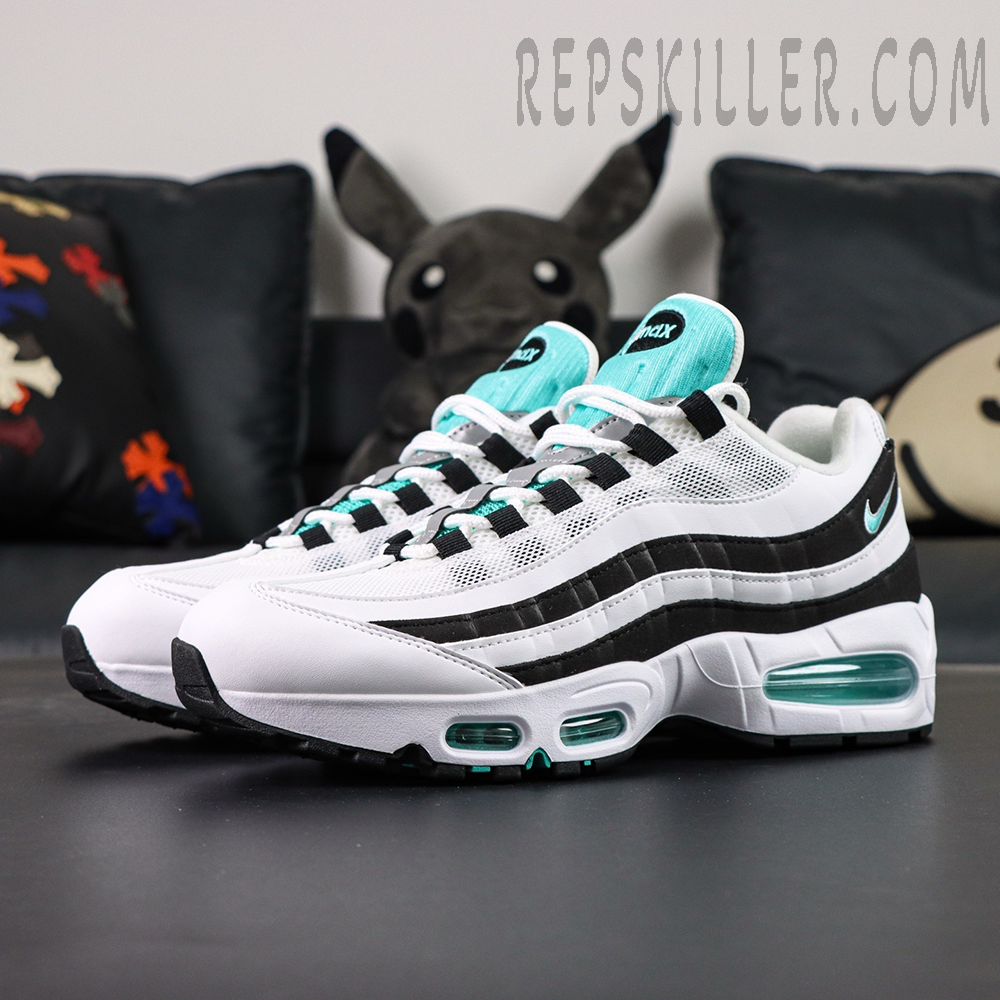 Air Max 95 OG 'Black Border'9