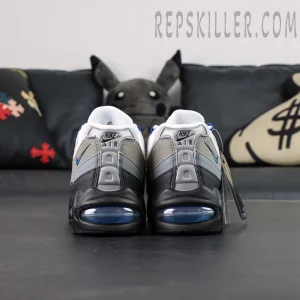Close-up of the Air Max 95 OG ‘Blue Spark’ heel showcasing the blue Air unit and grey gradient upper