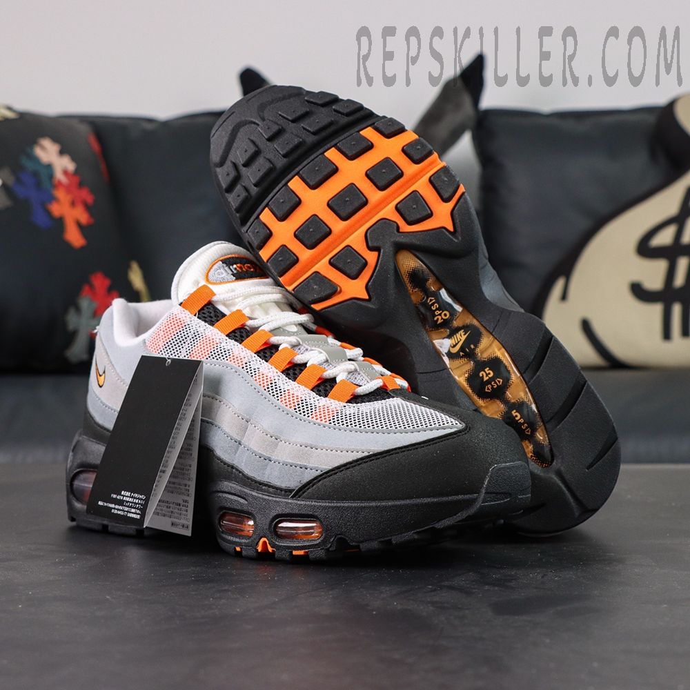 Air Max 95 OG Bright Mandarin outsole and cushioning system display