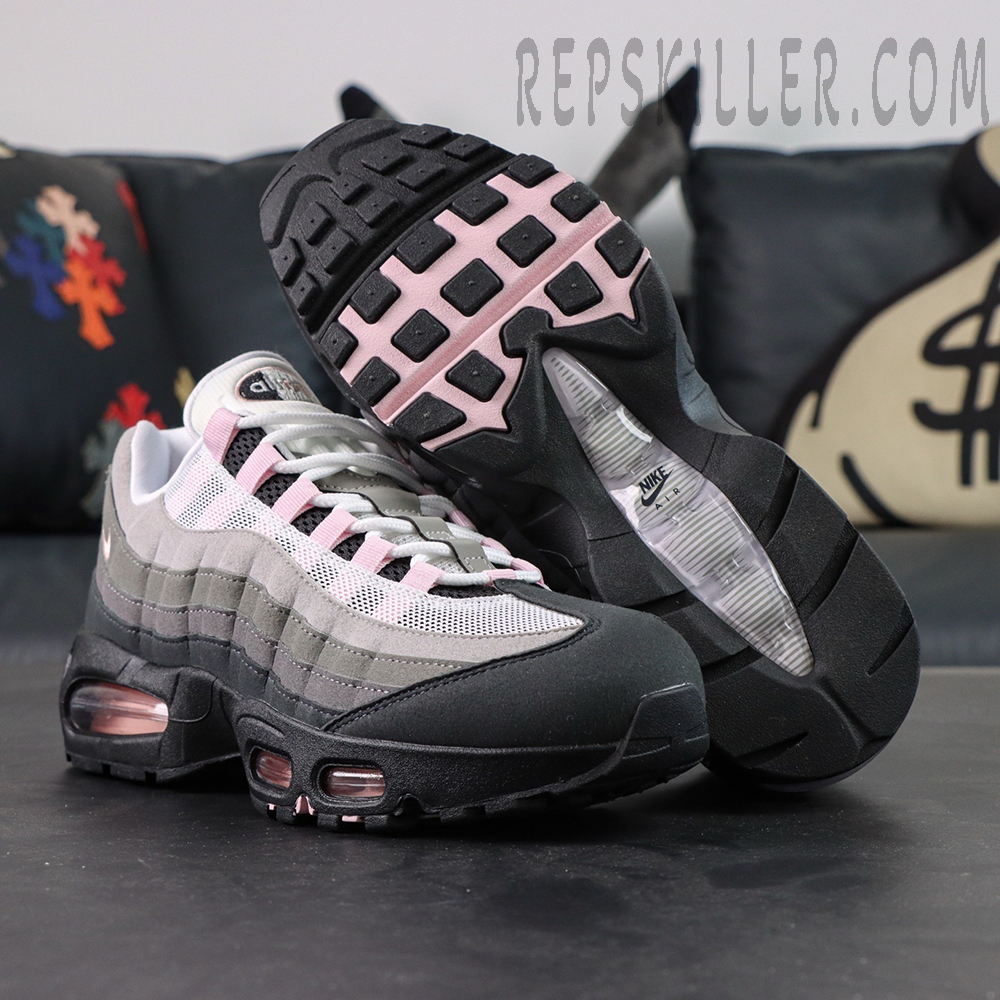 Nike Air Max 95 OG ‘Pink Foam’ outsole and upper shown together, highlighting pink outsole accents.