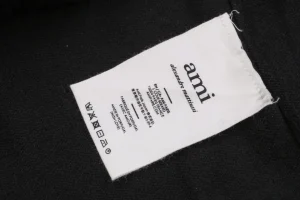 Ami De Cœur Oversized Heart Logo Crewneck Sweater Black Wash label