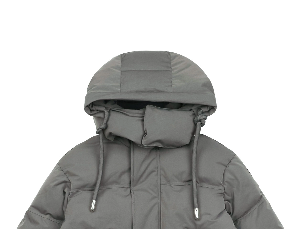 Ami Paris Heart Logo Oversized Short Puffer Jacket18.jpeg