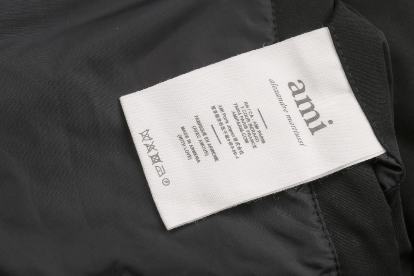 Ami Paris Heart Logo Oversized Short Puffer Jacket Black Wash label