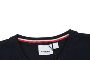 BBry BT Logo Embroidered Crewneck Sweater Collar