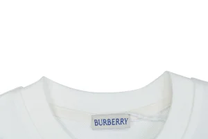 BBry Checkered Knight Graphic Crewneck Sweatshirt White Collar