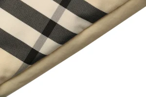 Burberry Script Logo Check Reversible Down Jacket4.jpeg