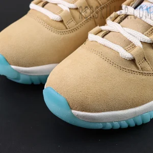 Close-up of both suede toe boxes and stitching details on the Jordan 11 Retro ‘H-Town’.