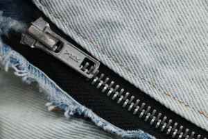 Maison Margiela Detachable Collar Vintage Wash Denim Jacket Zipper Puller