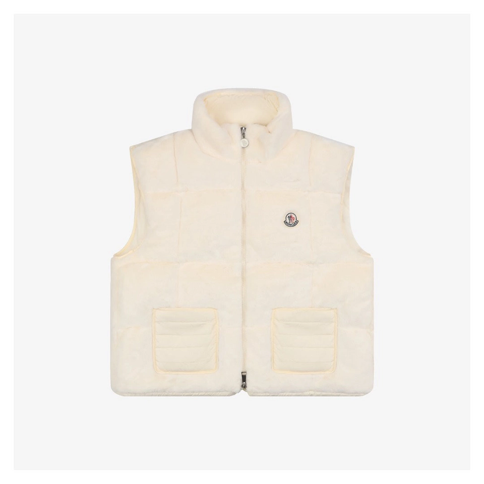 Mxxcler Arques Teddy Down Vest Front view