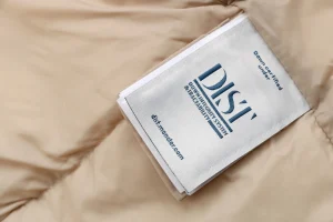 Mxxcler Bivouac Hooded Down Jacket Wash label