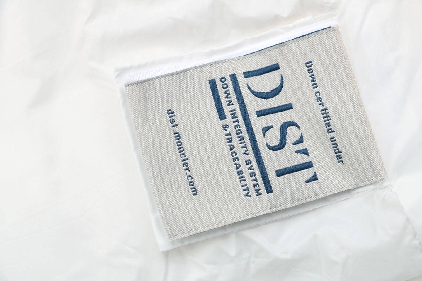 Mxxcler Boed Fur-Trim Belted Hooded Down Jacket #MX-016 White Wash label