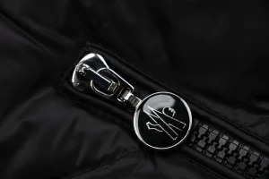 Mxxcler Four-Panel Knit Sleeve Down Jacket Black Zipper puller