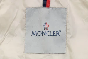 Mxxcler Gisors Waffle Quilted Hooded Down Jacket White Brand label