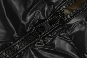 Mxxcler Lipsi Lightweight Duck Down Vest #MT-2065 Black Zipper puller