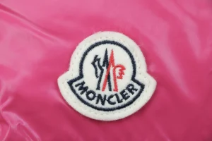 Mxxcler Pario Hooded Quilted Down Vest Brand label