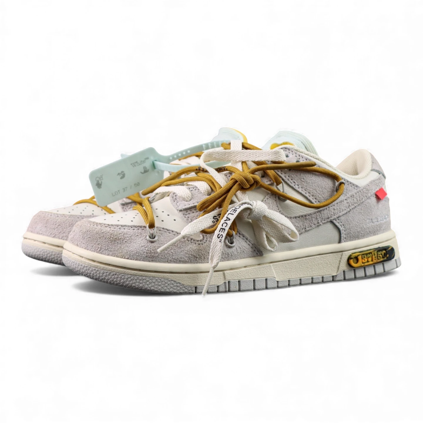 Off-White x Dunk Low 'Lot 37 of 50'