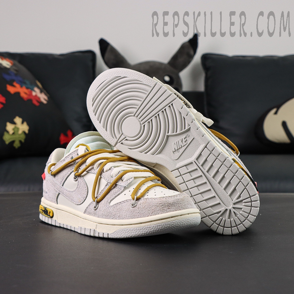 Off-White x Nike Dunk Low Lot 37 of 50 outsole and bottom view showing traction pattern