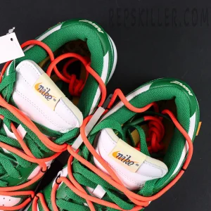 Off-White x Nike Dunk Low ‘Pine Green’ tongue and collar close-up with exposed foam