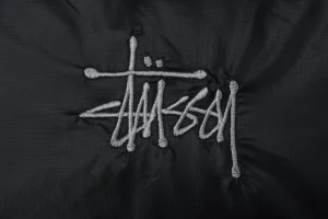 Stussy Classic Logo Hooded Down Jacket – Black/Grey Embroidery Grey Brand